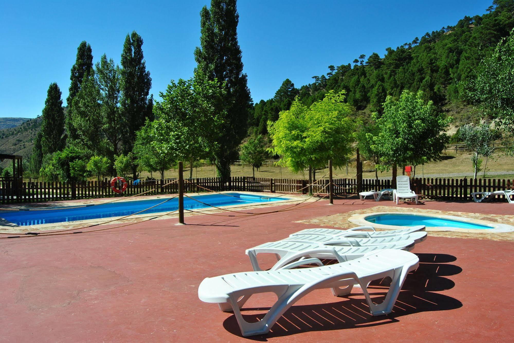 Cabanas De Javalambre Camarena de la Sierra Buitenkant foto